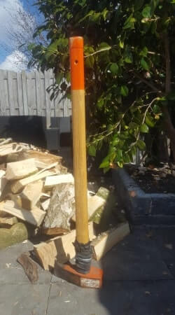 Kloofbijl voor hout kloven